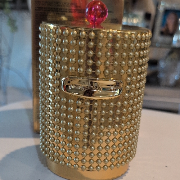 MAC Cosmetics Stay Curious Lipstick Set - Picture 11 of 13